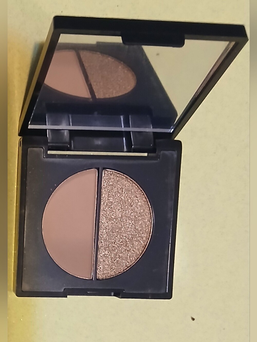 All New Makeup Bundle - Picture 6 of 13